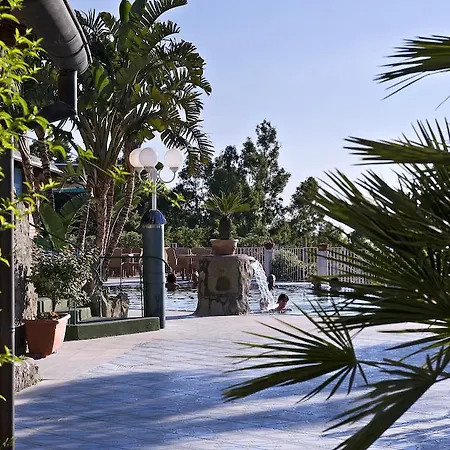 Hotel Carlo Magno 4*