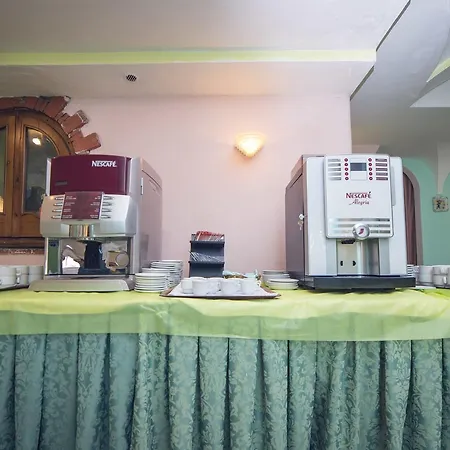 Hotel Carlo Magno 4*